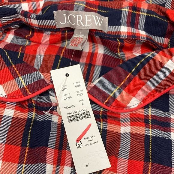 J.Crew Flannel long-sleeve cropped pajama pant set in plaid (Top Only) - Picture 4 of 6